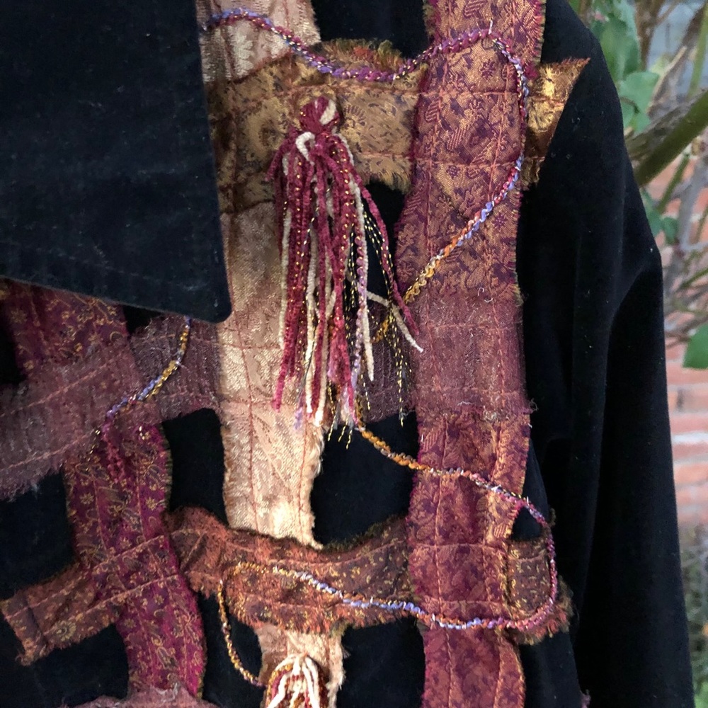 Yak Magik ~ Medium ~ Vtg ~ Black/Gold • Velvet ~ Silk Ribbons/ Fringe ~ Jacket - Picture 12 of 14